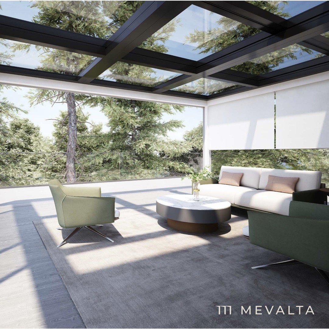 Light-filled Mevalta sunroom